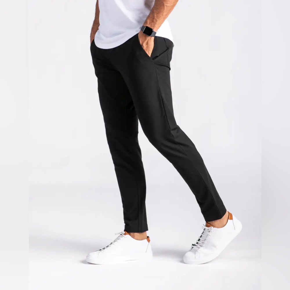 NWOT BYLT Premium Basics men’s Everyday Pant 2.0 in black slim fit size 31 tall